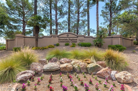 Townhouse For Sale - 2400 Sunup Drive<br/> Clark County, Las Vegas, NV 89134