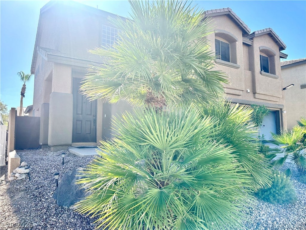 52 Green Hills Court