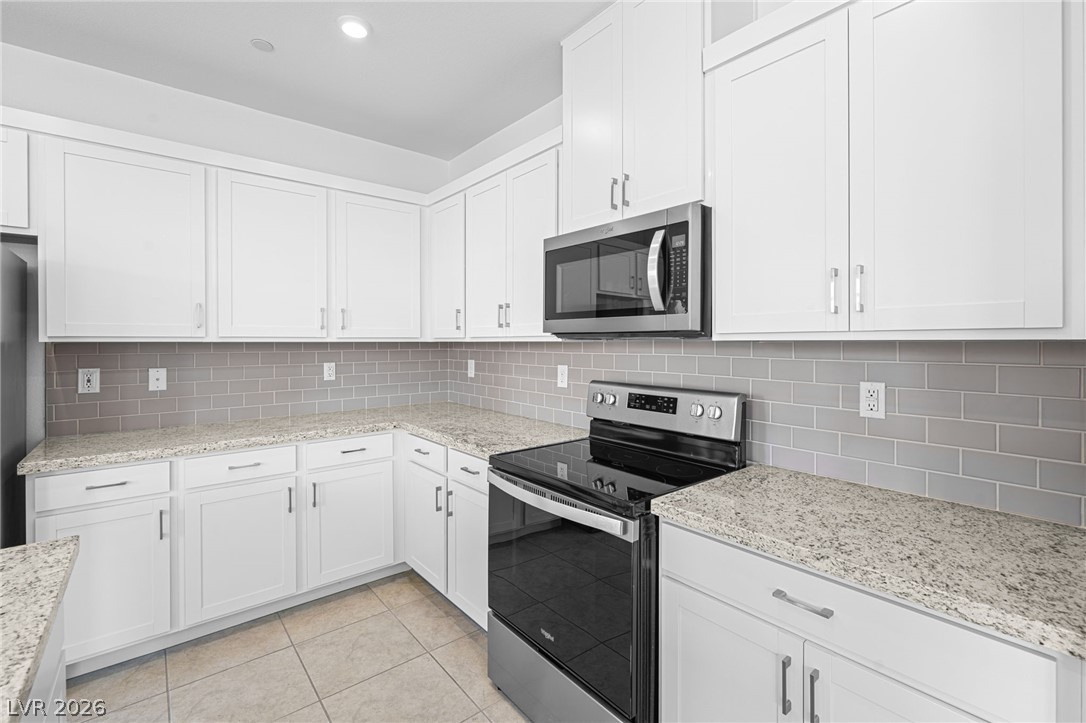 242 Freeport View Place