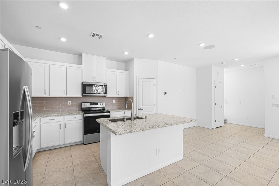 242 Freeport View Place