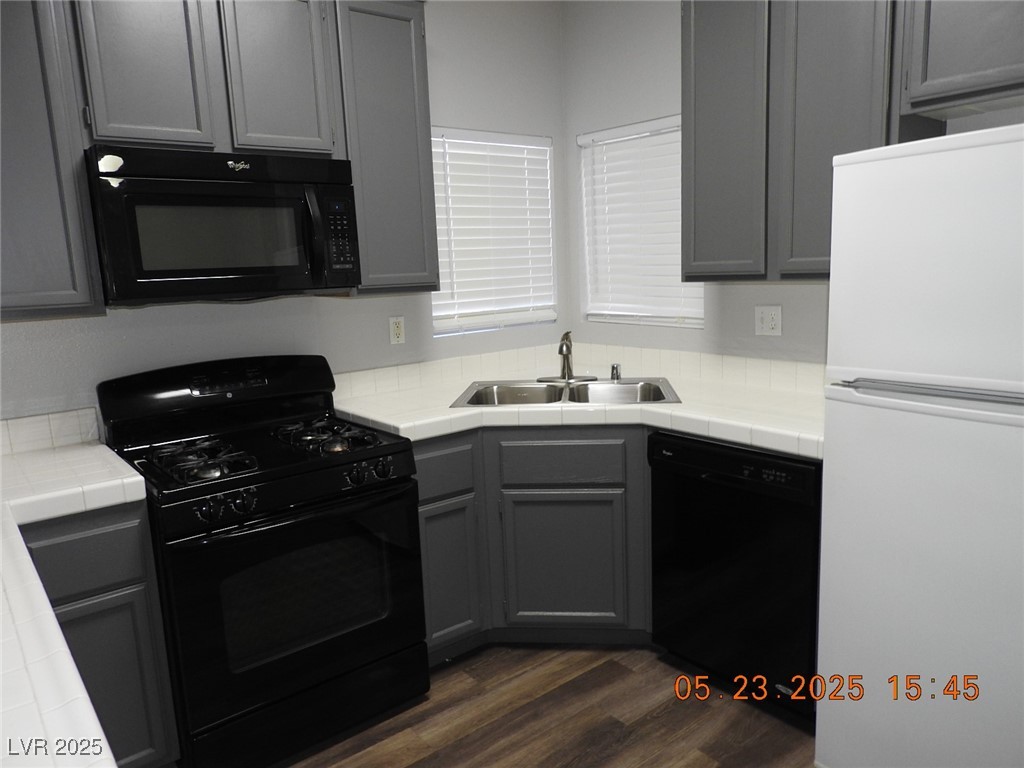 75 N Valle Verde Drive #411, Henderson, Nevada image 8