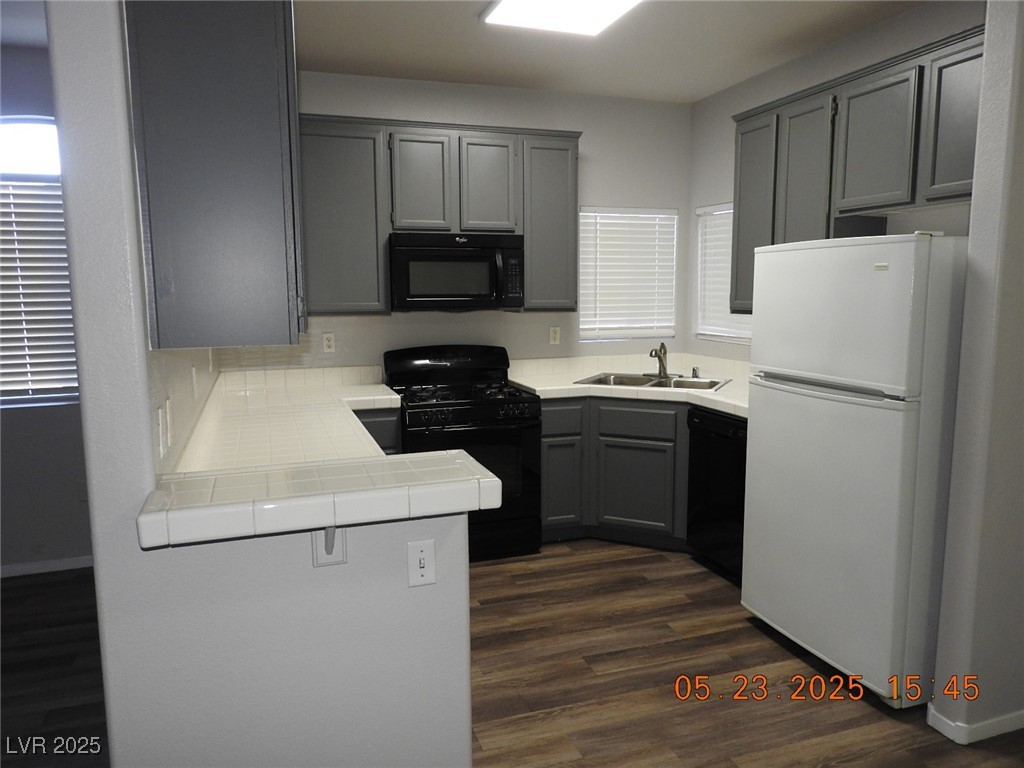 75 N Valle Verde Drive #411, Henderson, Nevada image 7