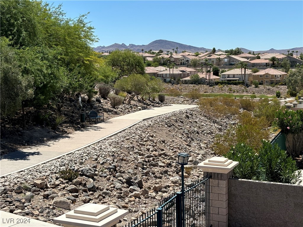 3063 Evening Mist Avenue, Henderson, Nevada image 31