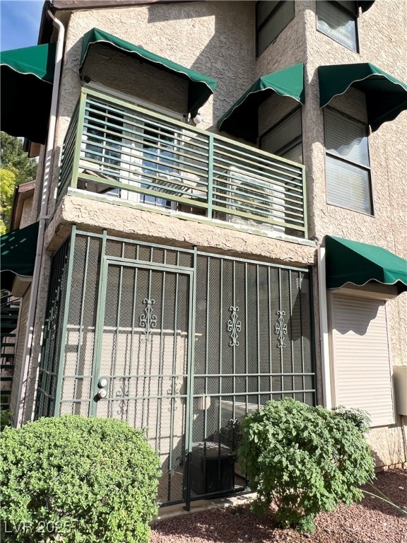 Las Vegas, Nevada 89169, United States, 1 Bedroom Bedrooms, ,1 BathroomBathrooms,Residential,Active,94256