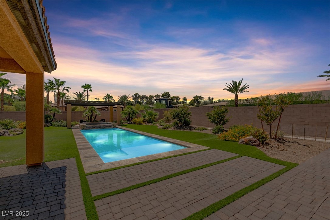 6850 Hidden Sunset Lane