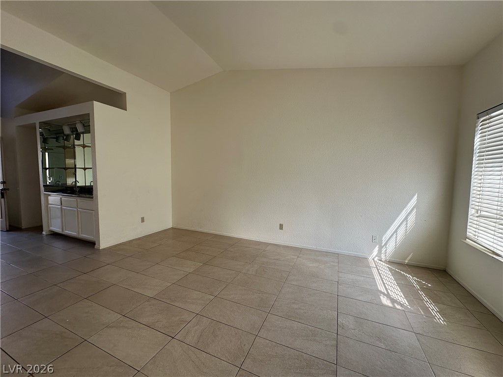 1585 Rowan Tree Drive
