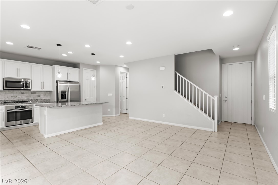 10481 Skye Canyon Falls Avenue