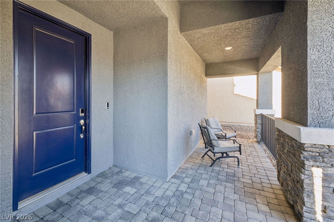 1867 Michael Springs Place