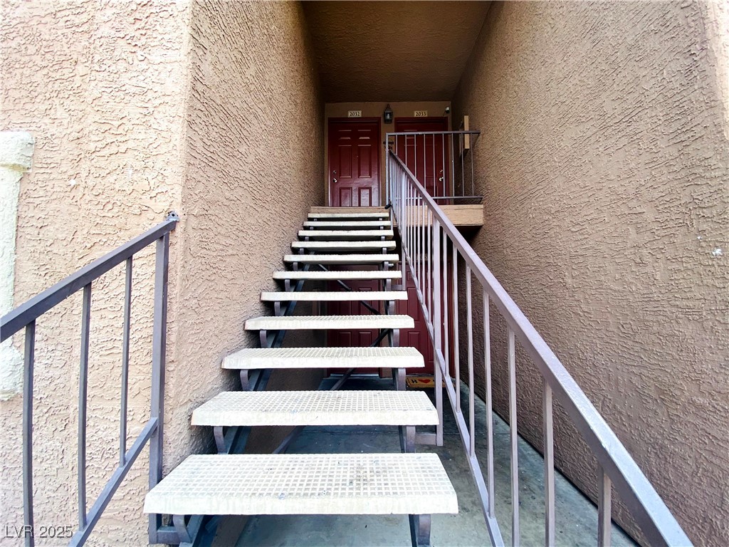 2750 S Durango Drive 2032