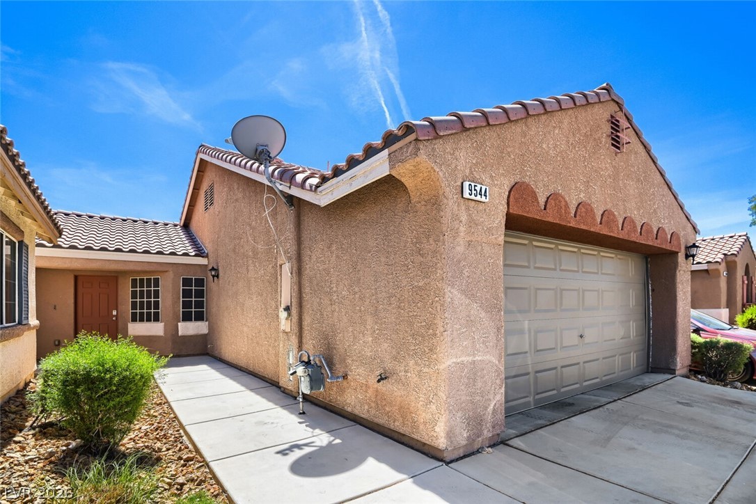 9544 Borough Park Street