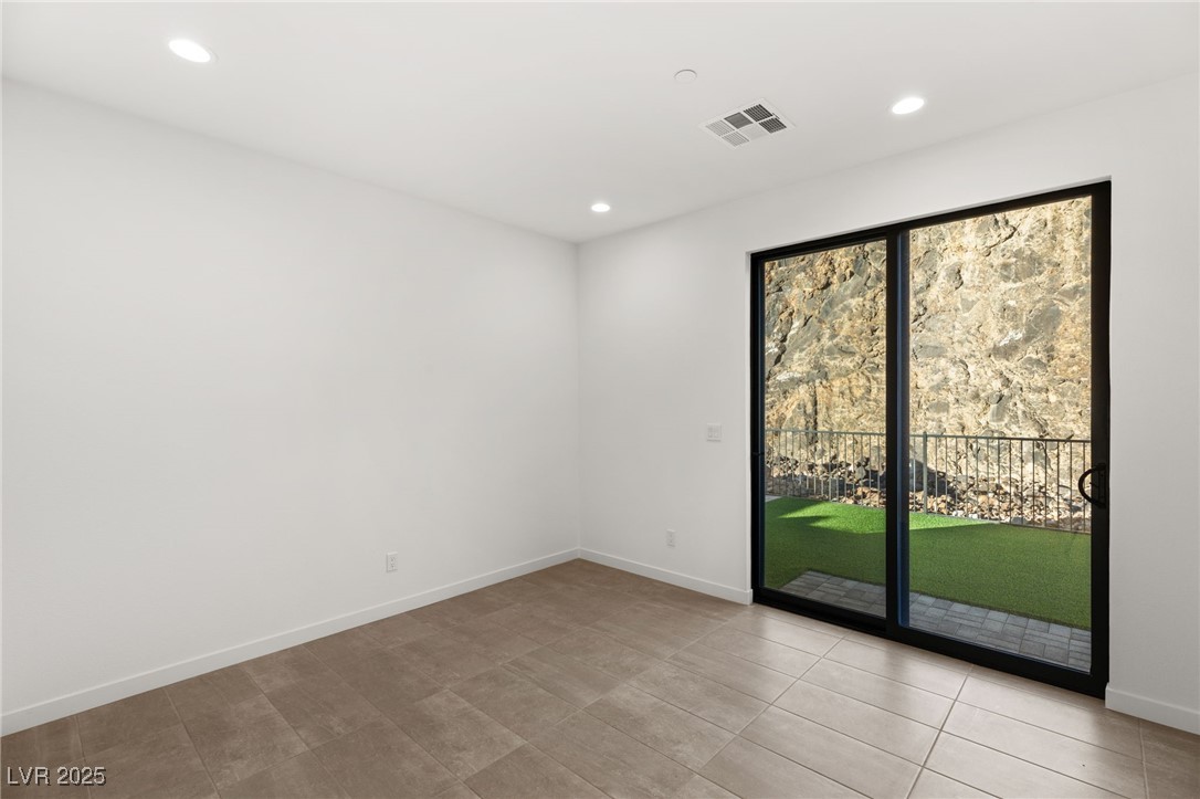 350 Solitude Peak Lane, Henderson, Nevada image 22