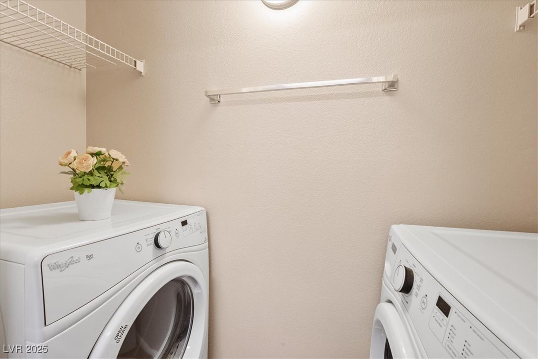 Las Vegas, Nevada 89113, United States, 2 Bedrooms Bedrooms, ,2 BathroomsBathrooms,Residential,Active,199015