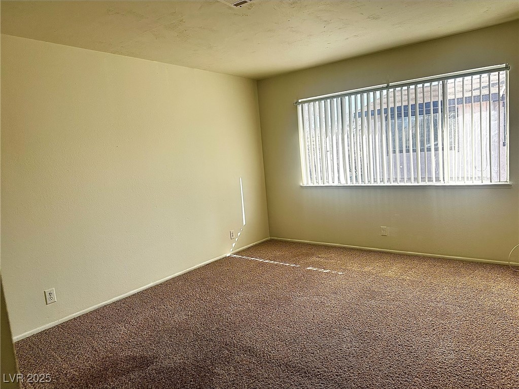 Las Vegas, Nevada 89119, United States, 2 Bedrooms Bedrooms, ,2 BathroomsBathrooms,Residential,Active,94140