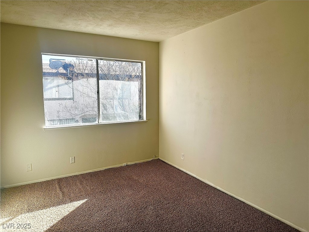 Las Vegas, Nevada 89119, United States, 2 Bedrooms Bedrooms, ,2 BathroomsBathrooms,Residential,Active,94140