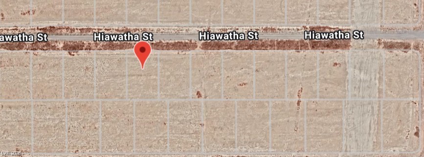 1271 E Hiawatha Street
