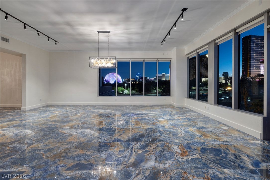 360 E Desert Inn Road 407