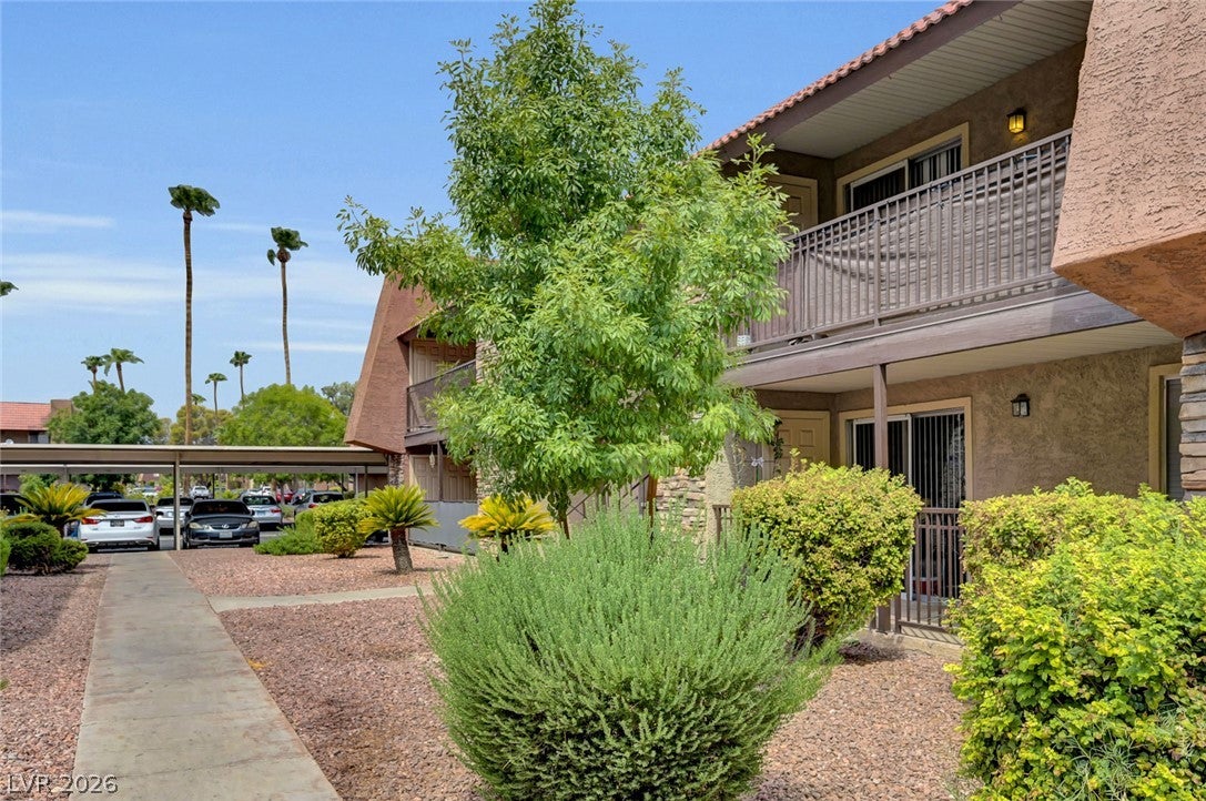 4340 Sandy River Drive 84