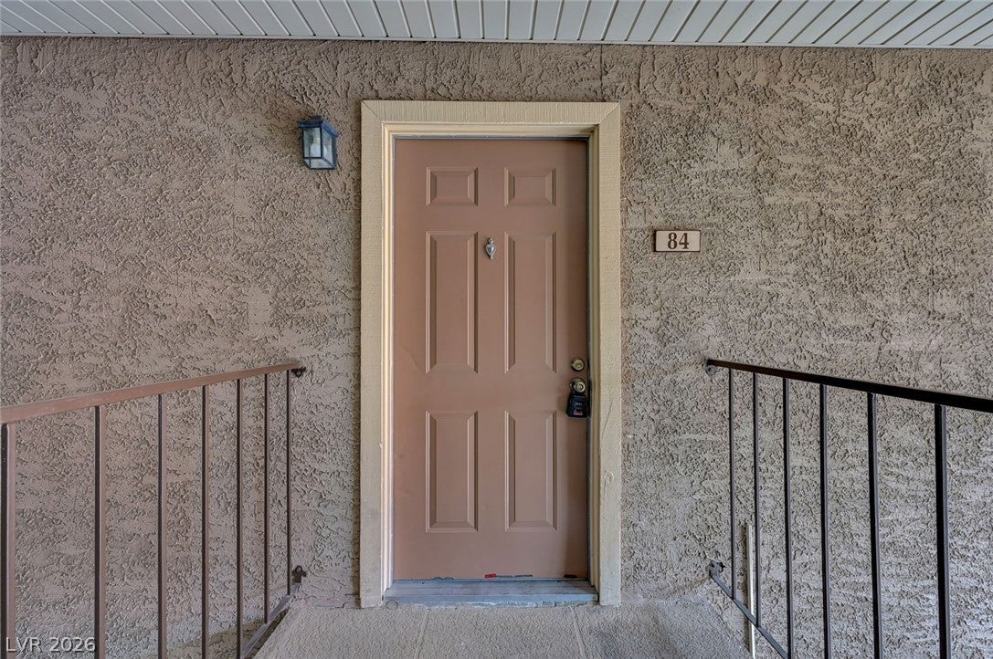 4340 Sandy River Drive 84