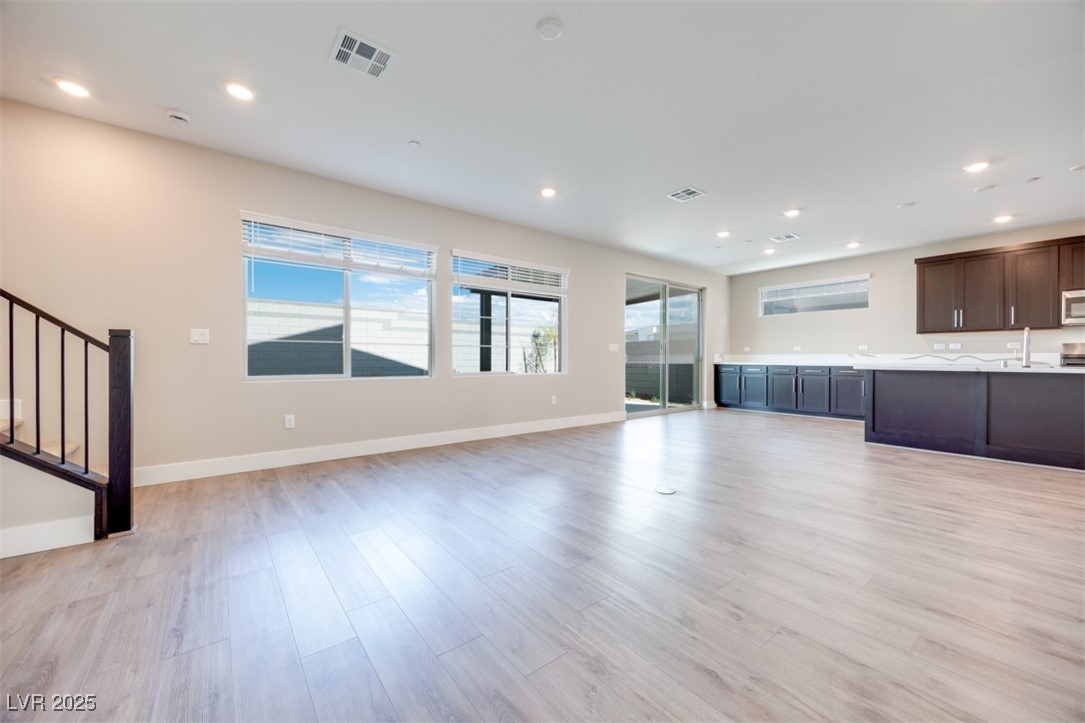 10432 Smokey Mariposa