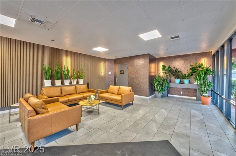 3930 University Center Drive 809