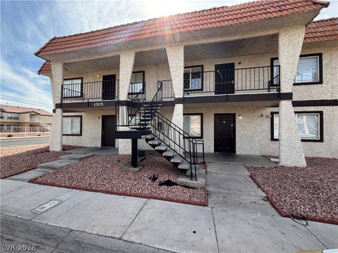 Multifamily For Rent - 1705 Breckenwood Court #1<br/> Clark County, Las Vegas, NV 89115