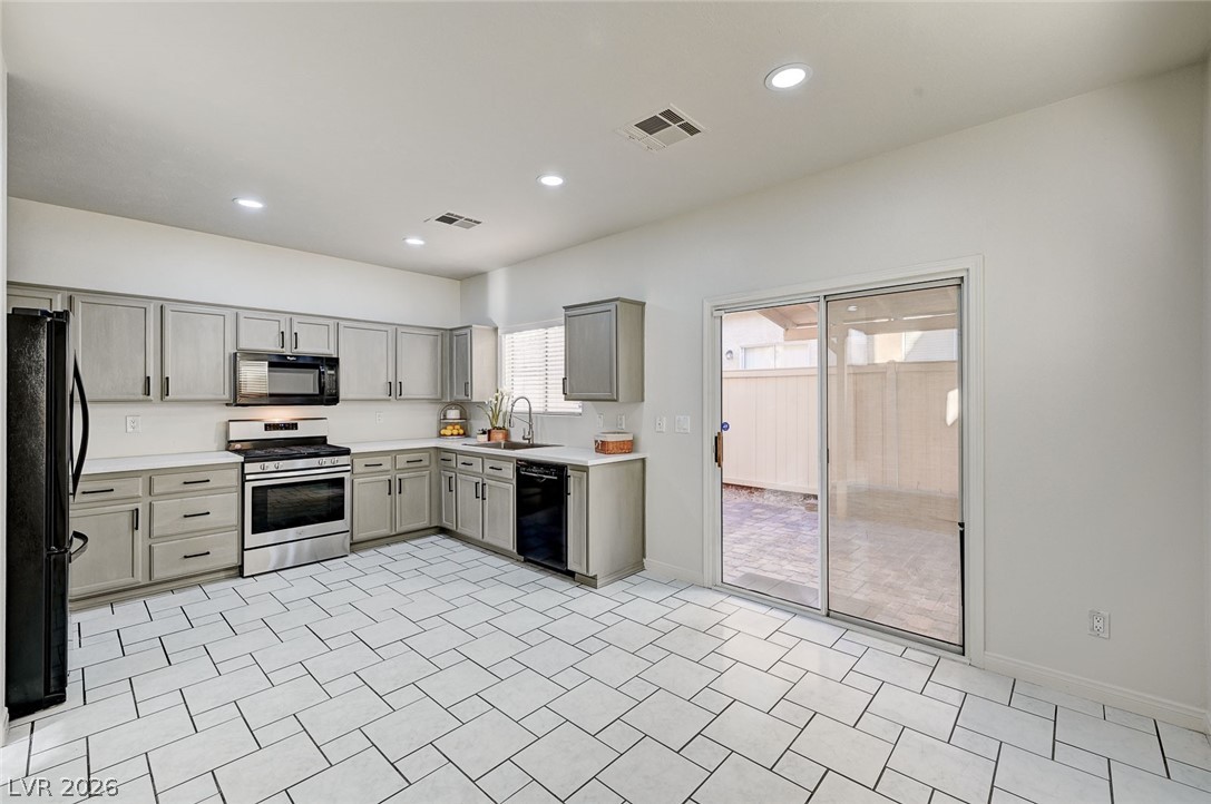 8062 Imperial Treasure Street