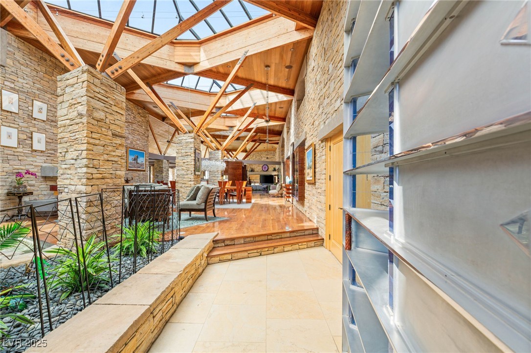 Properties 3 3 Anthem Pointe Court