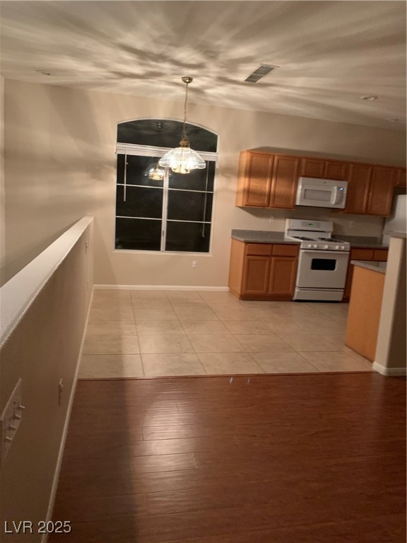 1410 Red Crest Lane 203