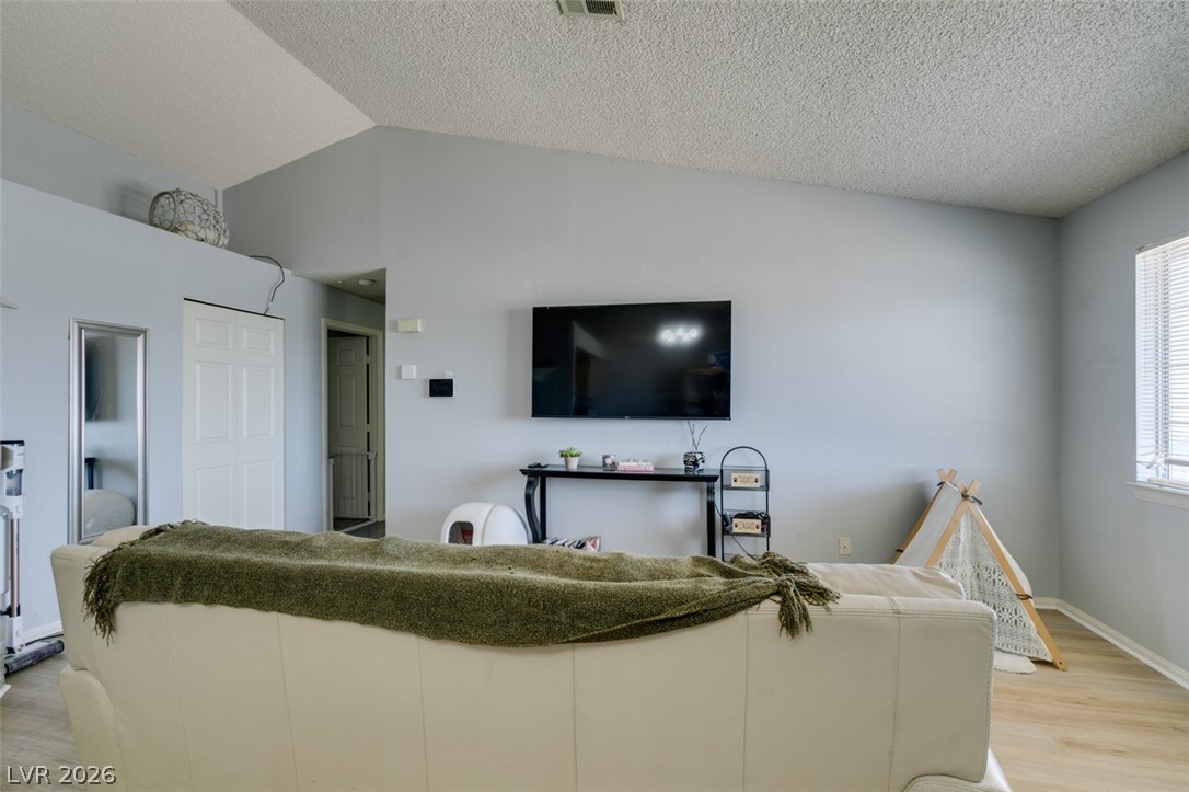 5335 Rod Court 104