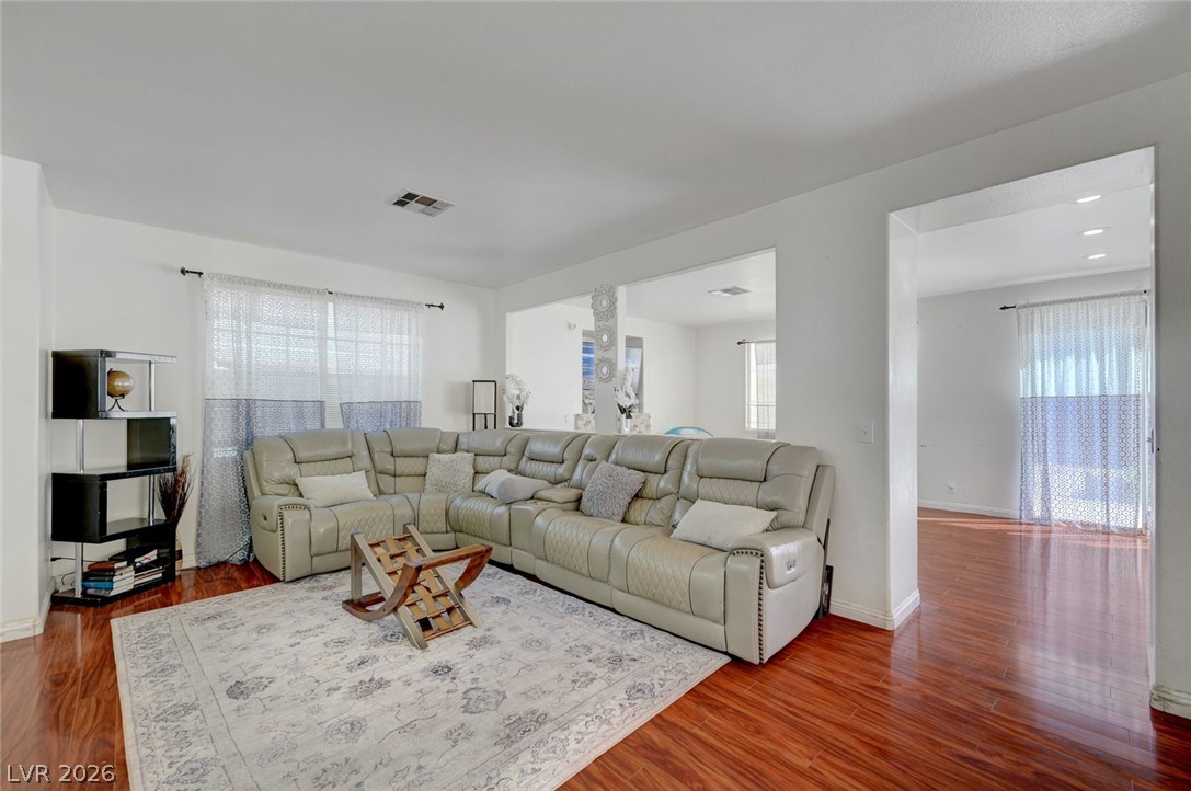 Properties 3 5608 Scottyboy Drive