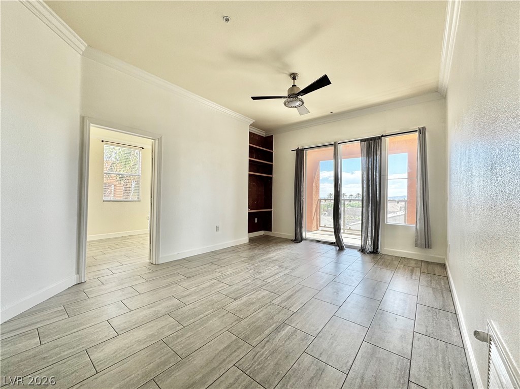 83 E Agate Avenue 307