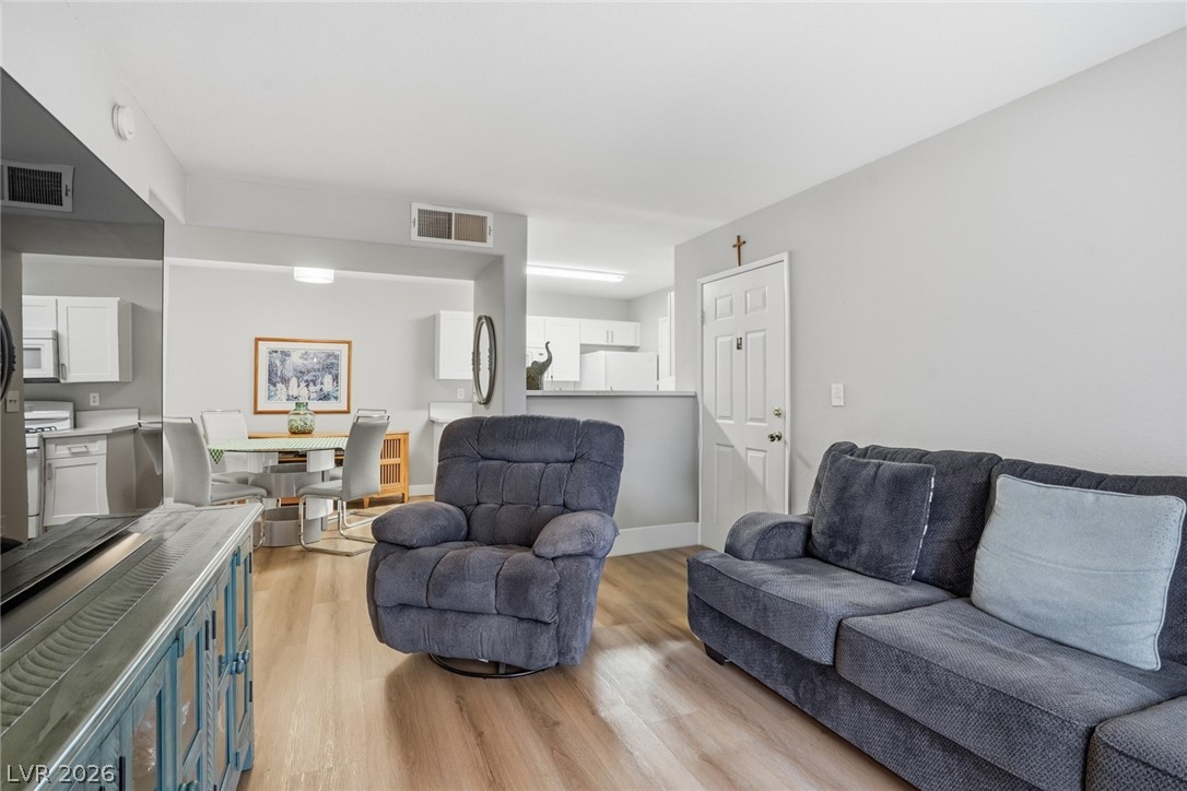 7885 W Flamingo Road 1041