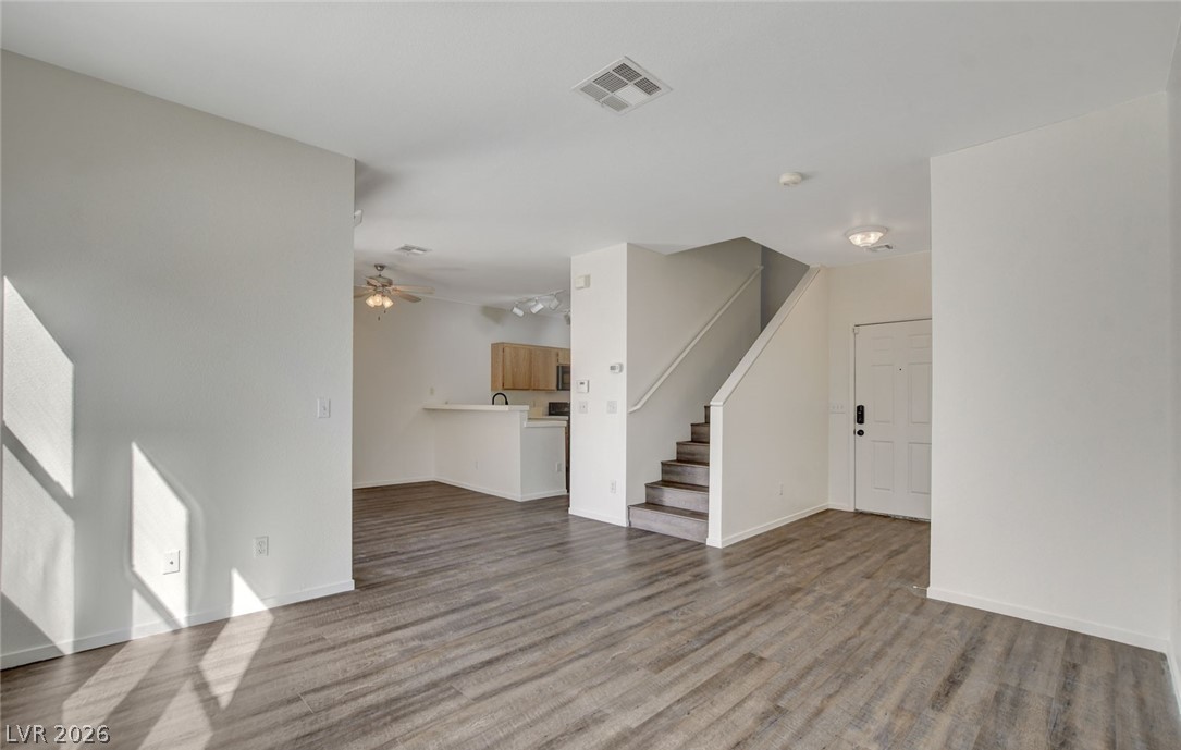 251 S Green Valley Parkway 4213