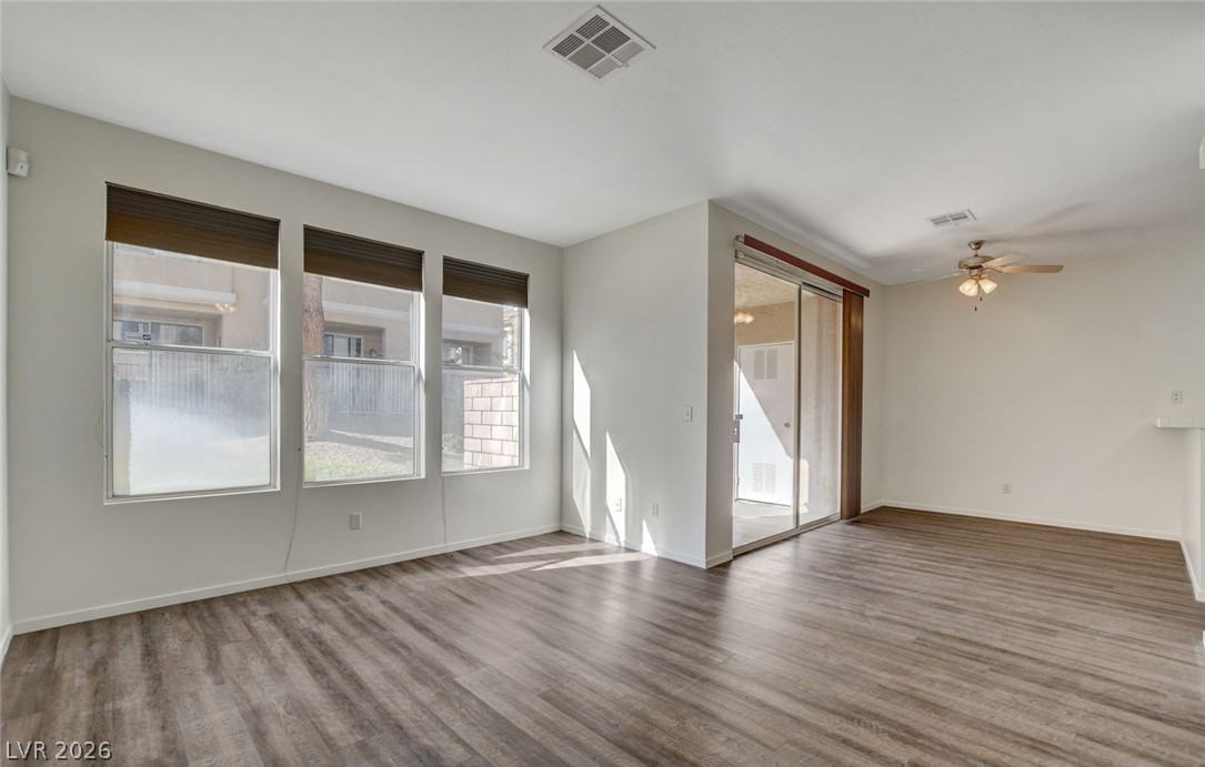 251 S Green Valley Parkway 4213
