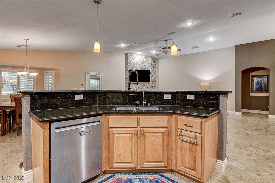 8317 Jeremiahs Lodge Avenue, Las Vegas, Nevada image 19