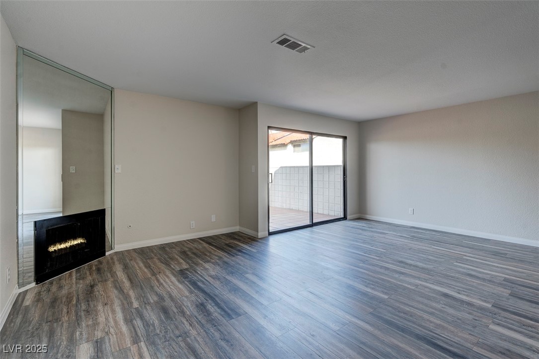 2552 Court Street, Las Vegas, Nevada image 19