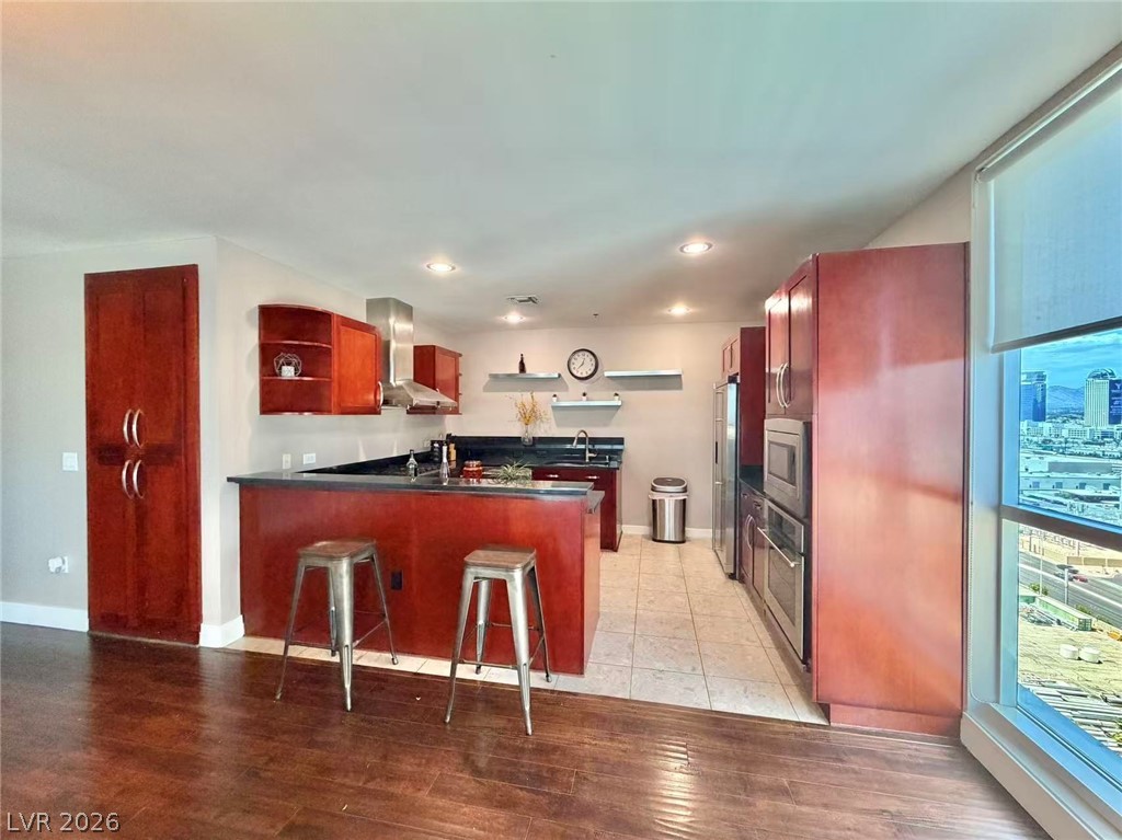 4575 Dean Martin Drive 1606