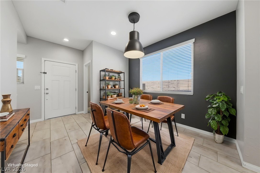 6602 Autumn Breeze Street