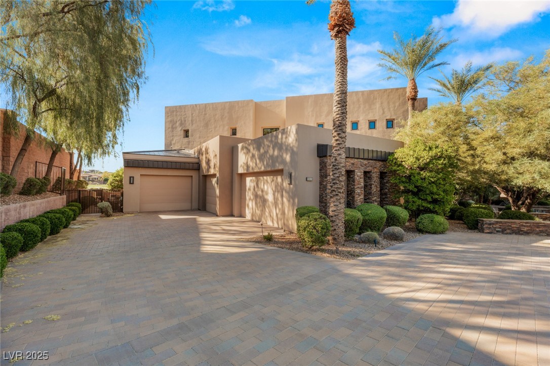 583 SAINT CROIX Street