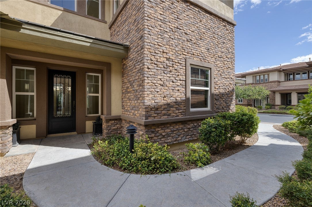 11280 Granite Ridge Drive 1054