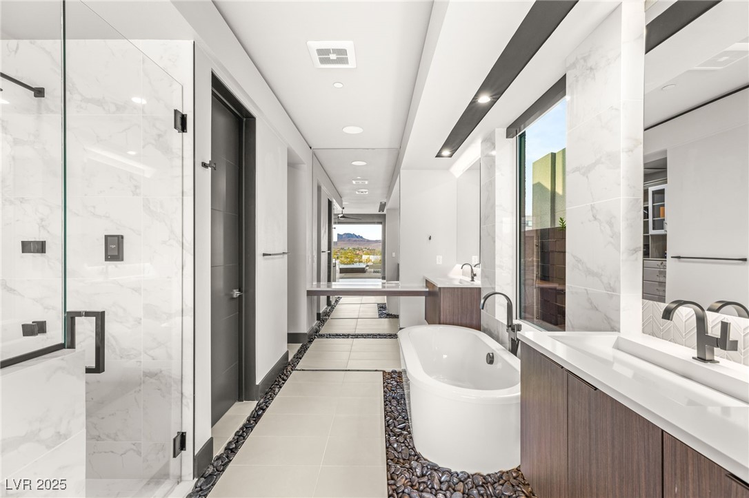 12 Falling Canyon Court, Henderson, Nevada image 21