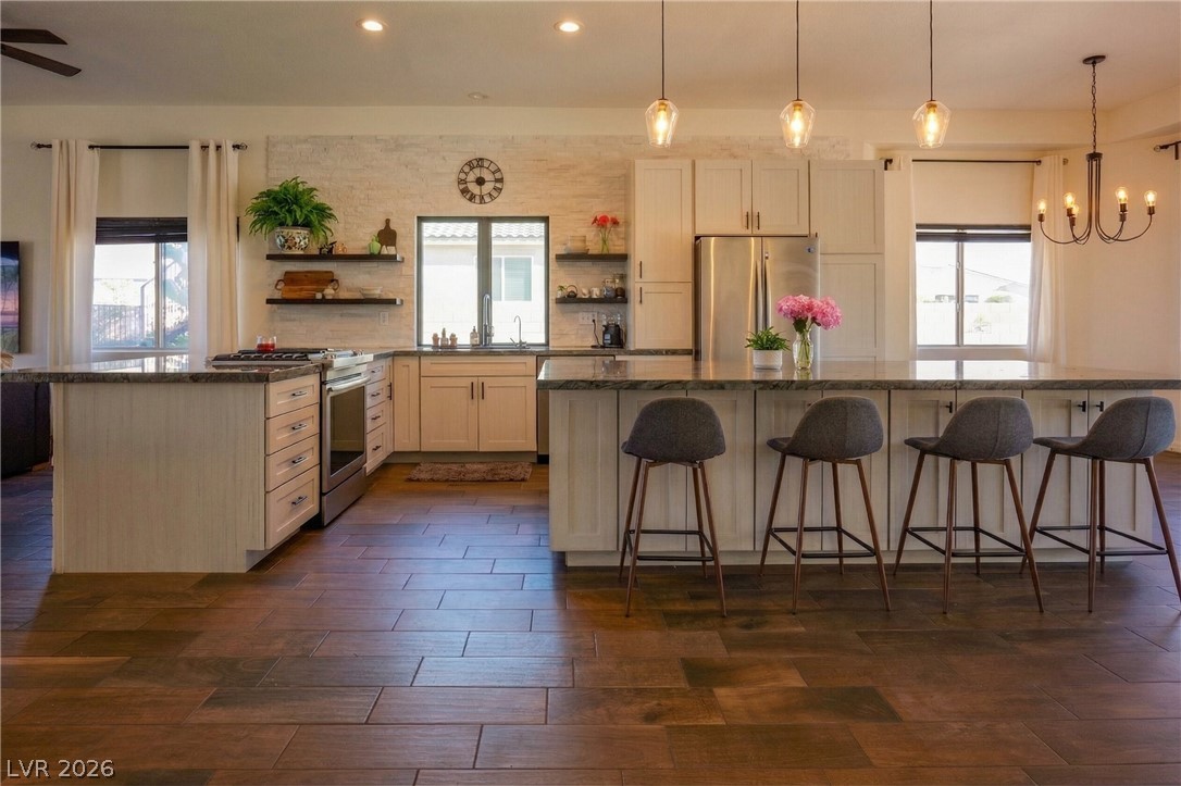 1129 Rubellite Street