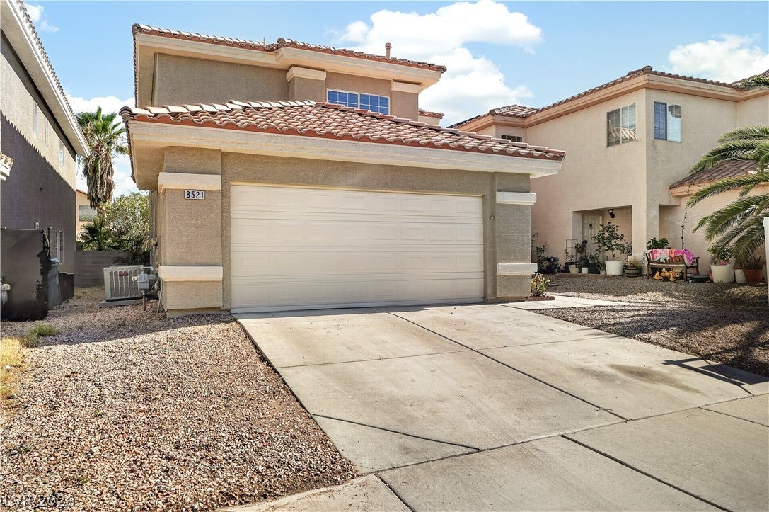 8521 Gold Flash Avenue