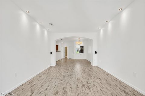 Condo For Rent - 8725 W Flamingo Road #110<br/> Clark County, Las Vegas, NV 89147