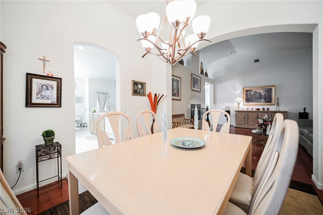 8636 Highland View
