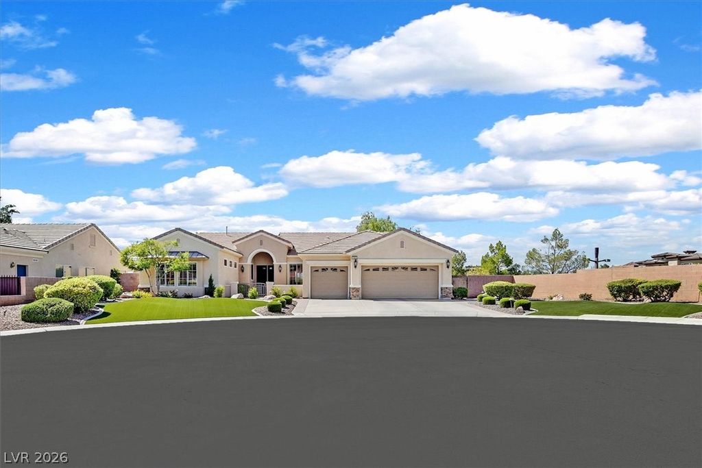 Photo of 1601 Thoreau Court, Henderson, NV 89052 (MLS # 2777760)