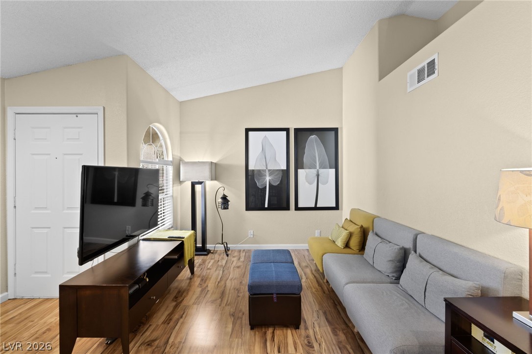 1800 Edmond Street 229