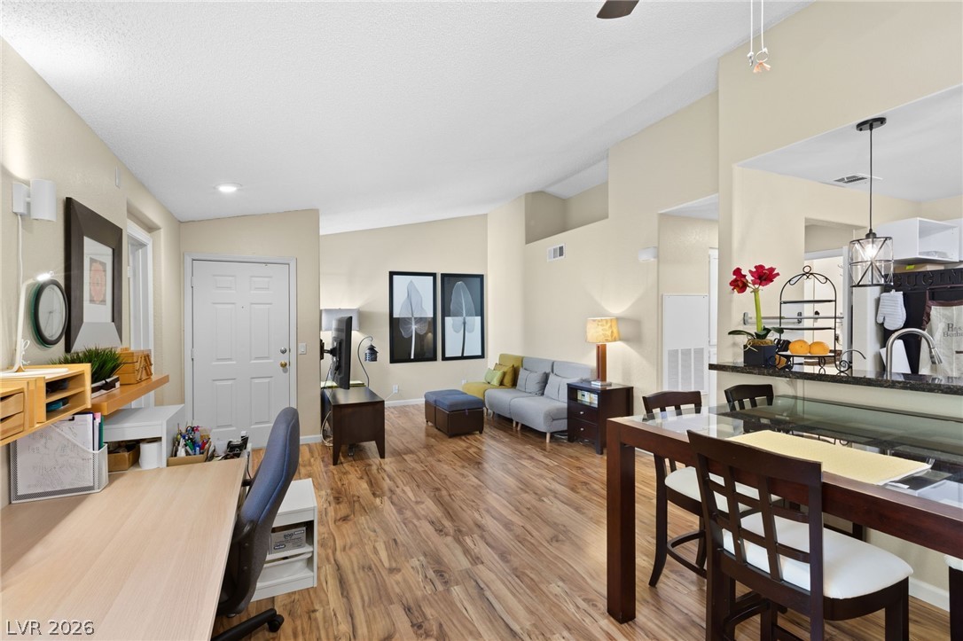 1800 Edmond Street 229