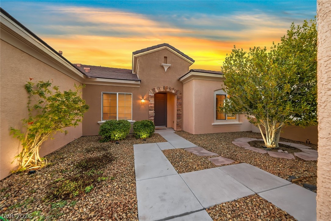 2203 Bannerwood Street