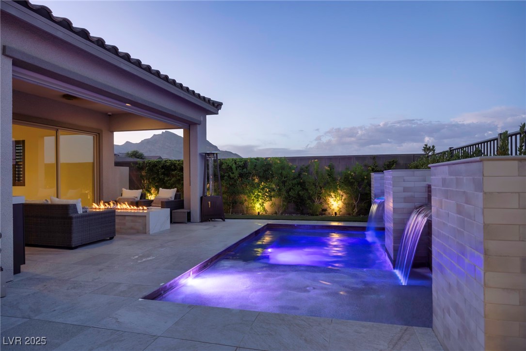 238 LITTLE HAYSTACK Drive